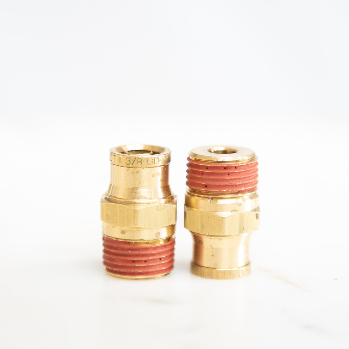 Alkon AQ68-DOT-6X6 Male Connector w/Thread Sealant